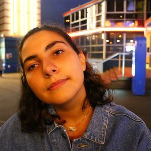 Meet your Posher, Carla